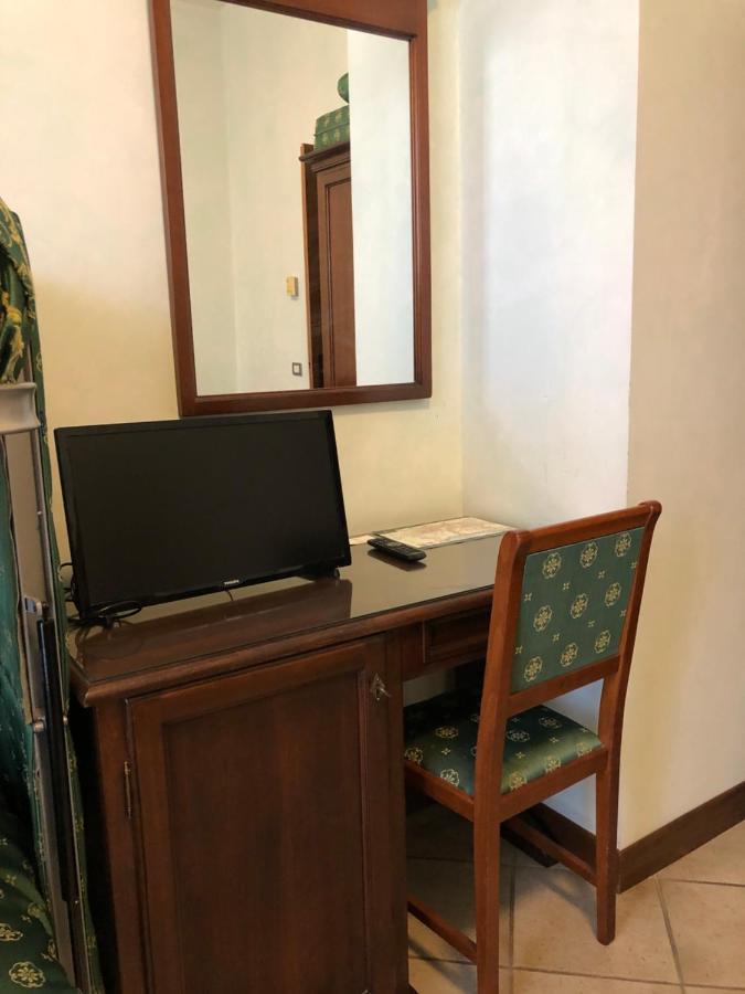 Hotel Zodiaco Bolsena Ngoại thất bức ảnh