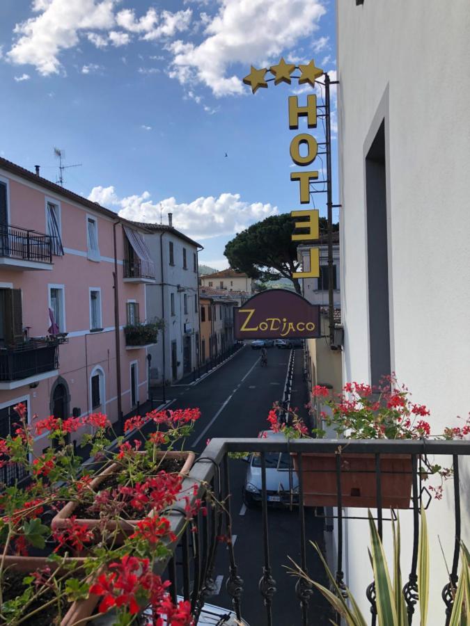 Hotel Zodiaco Bolsena Ngoại thất bức ảnh